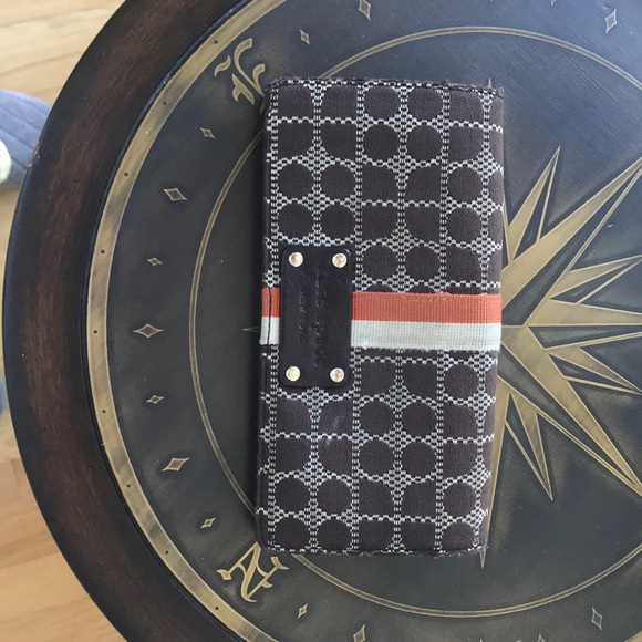 kate spade Handbags - Kate Spade wallet. Lots of storage nice condition